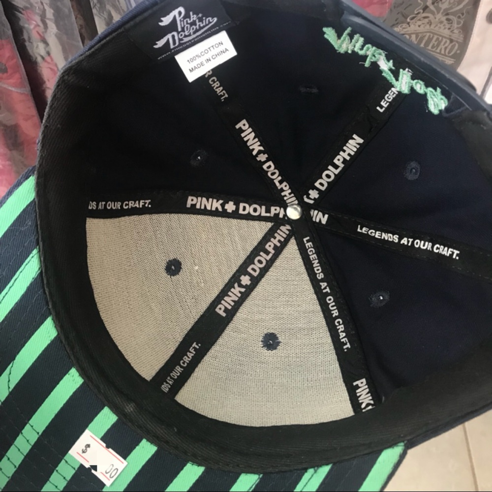 SnapBack - Picture 3 of 3